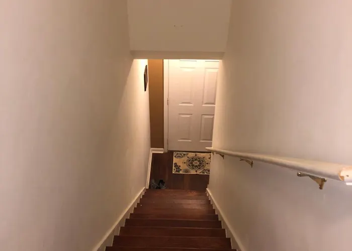 Homestay Entire Townhome Available Near Park Library And Shopping *